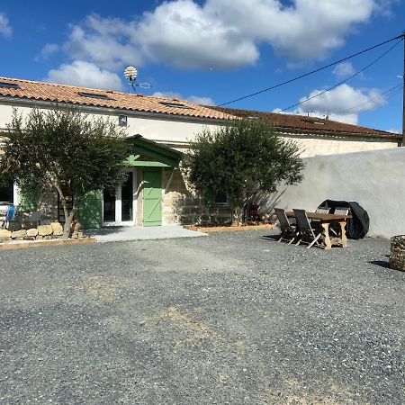 Maison De Charme Au Coeur Des Vignes Et Gironde Gauriac Экстерьер фото