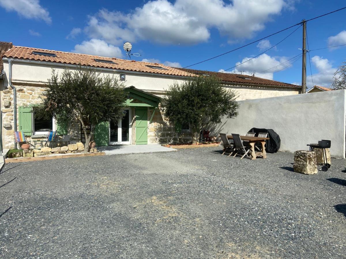 Maison De Charme Au Coeur Des Vignes Et Gironde Gauriac Экстерьер фото